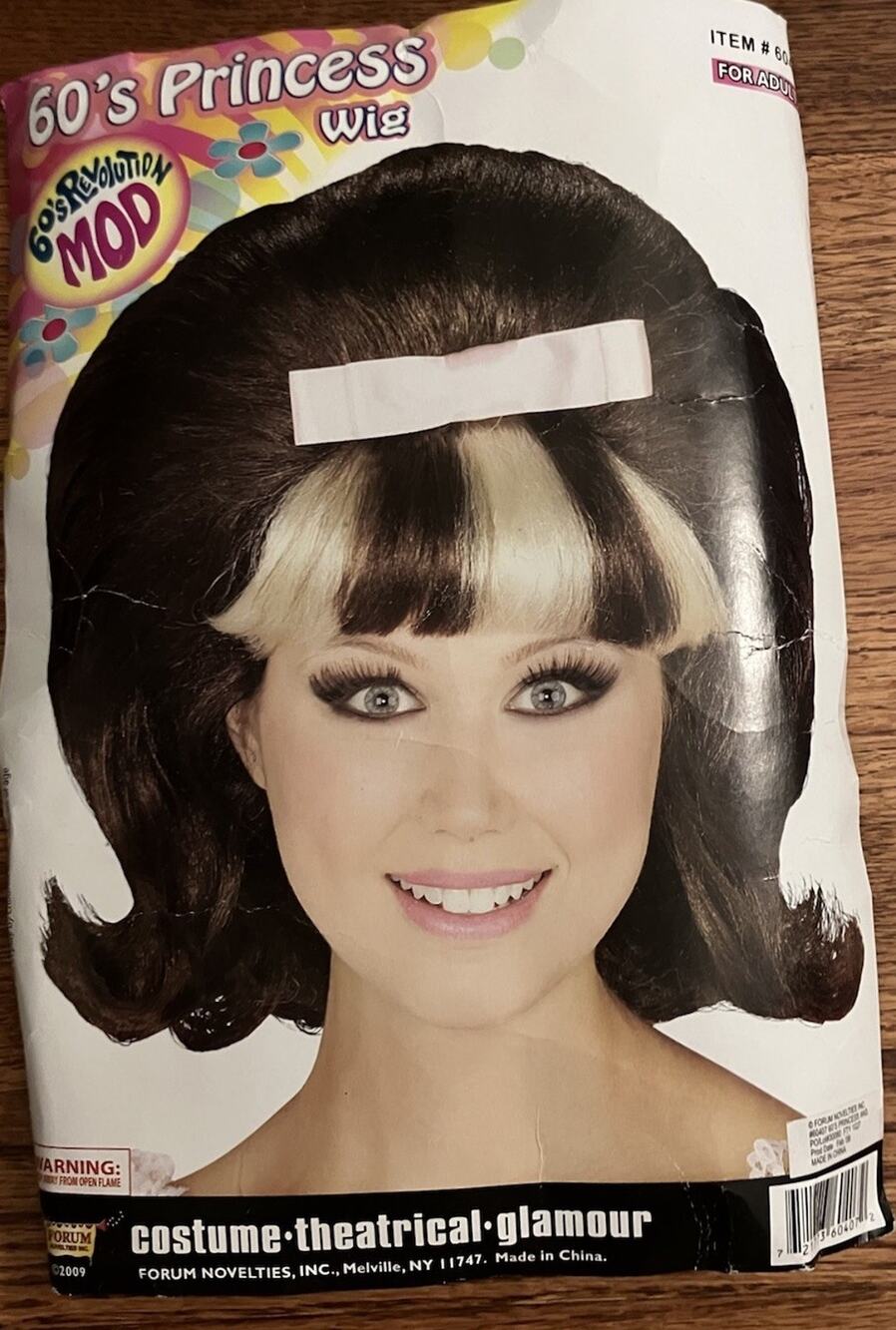 Forum Novelties 60's Princess Wig Halloween Costume Plus Accessories.